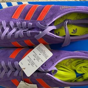 BNIB Adidas  Prototype Mexicana Indoor soccer style sneaker US Men’s 12